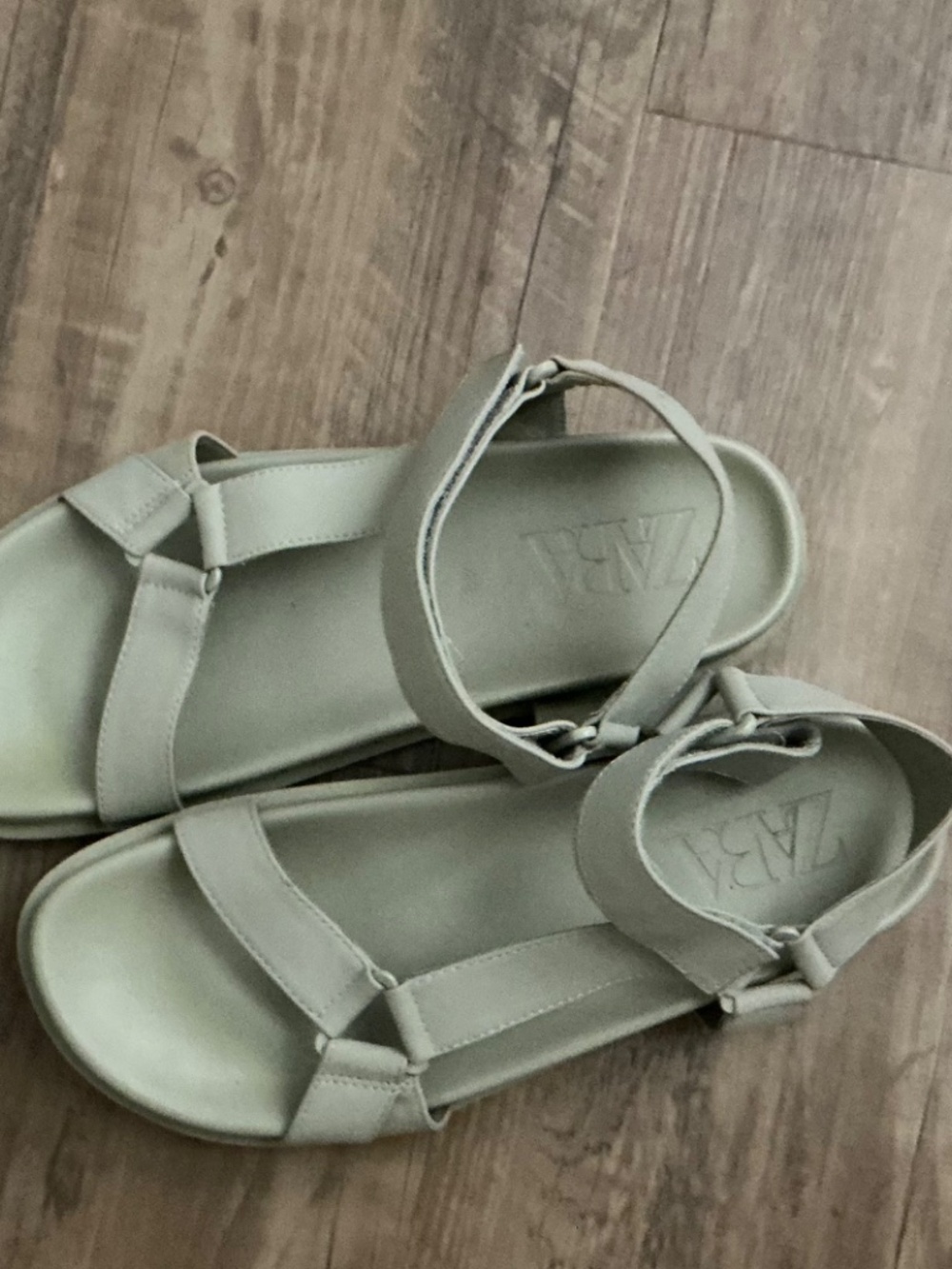 Zara mint green sandals, size 9 - Picture 3 of 3